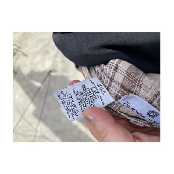 Vtg | 90s Kathy Ireland Plaid Shorts Bermuda Pleat Front Tan Brown Linen Cotton - Picture 9 of 9